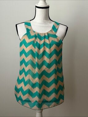 By & By Sleeveless Chevron Print Tank Top in Teal and Beige, Size Small